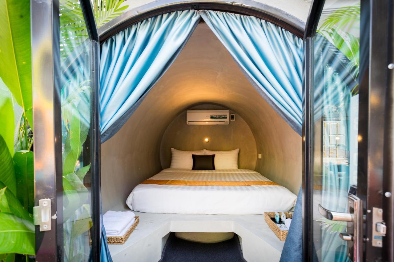 White Rabbit Hostel Siem Reap Buitenkant foto