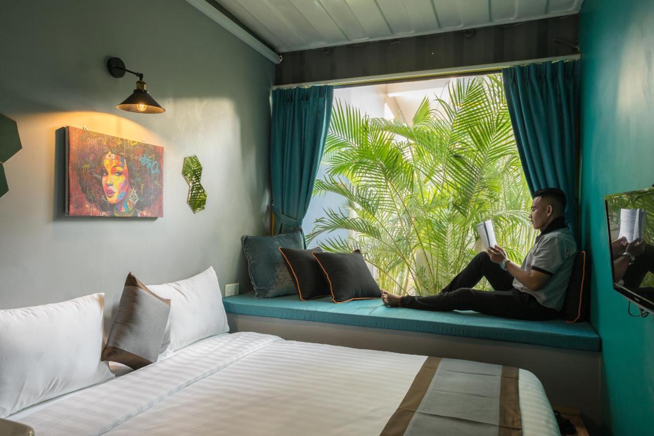 White Rabbit Hostel Siem Reap Buitenkant foto
